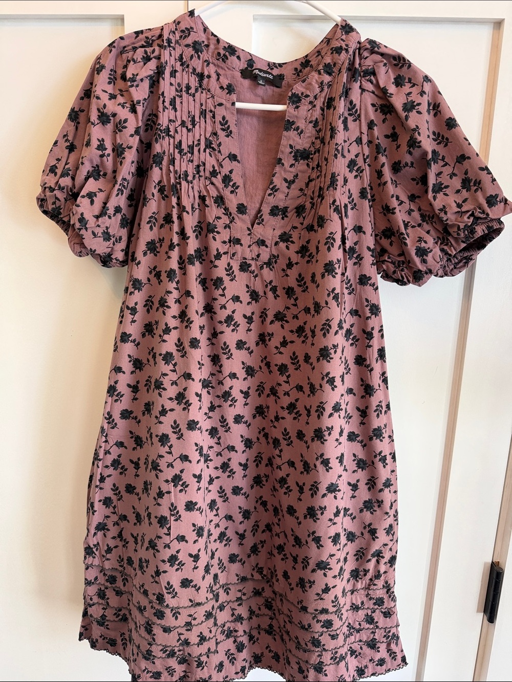 Madewell Floral Puff-Sleeve Dress w/ pockets!